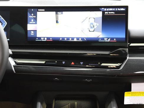 Certified 2025 BMW 530i xDrive w/ Premium Package image 16