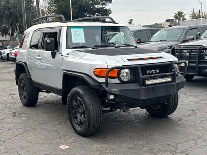 Used 2008 Toyota FJ Cruiser 4WD w/ Upgrade Pkg 2