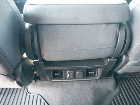 Used 2020 Chevrolet Silverado 1500 LT w/ All-Star Edition image 33