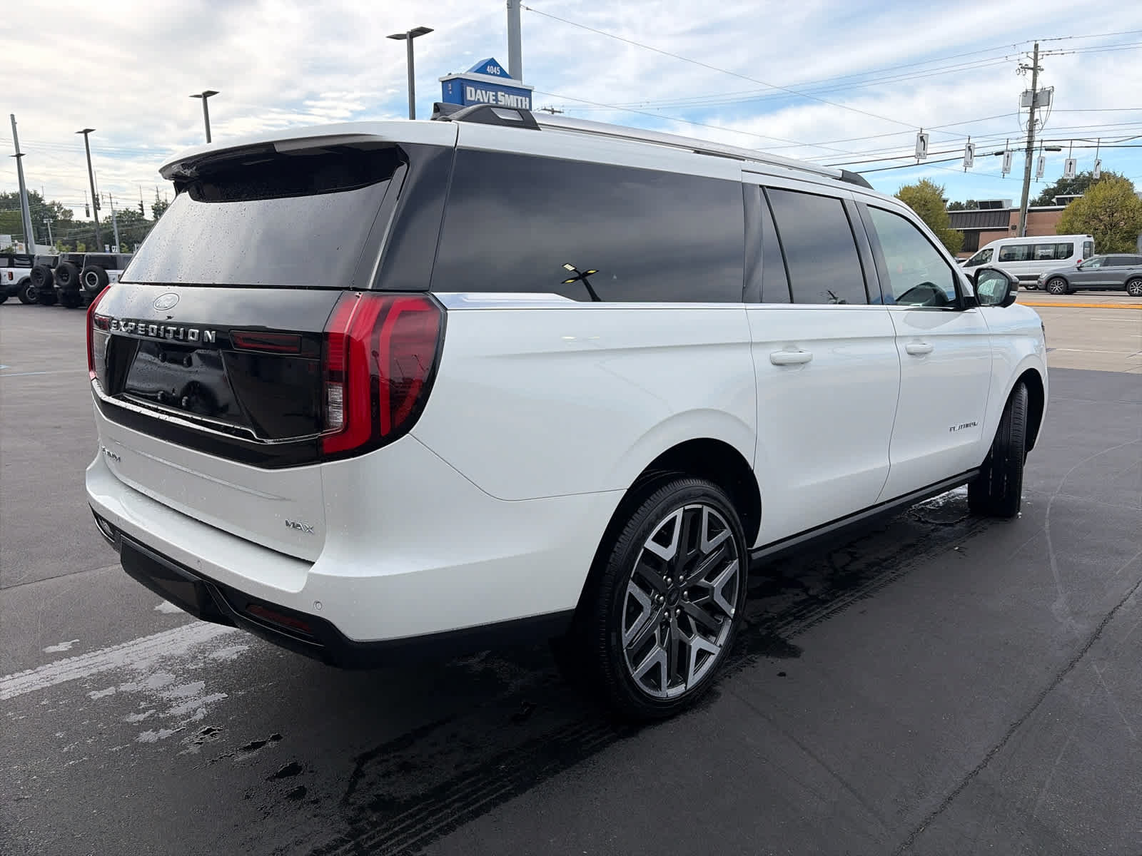 New 2027 Ford Expedition Max Platinum w/ Platinum Ultimate Package AWD/4WD image 10
