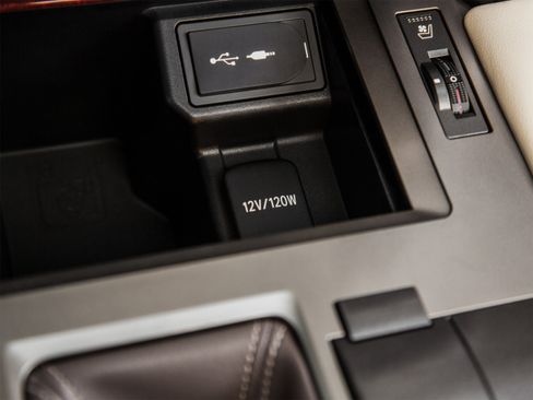 Used 2014 Lexus GX 460 AWD/4WD image 47