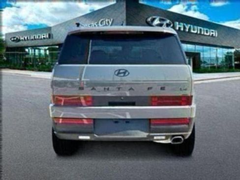 Used 2025 Hyundai Santa Fe XRT image 6