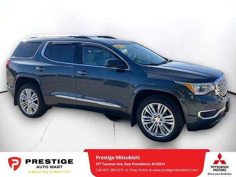 Used 2019 GMC Acadia Denali w/ Technology Package AWD/4WD image 1