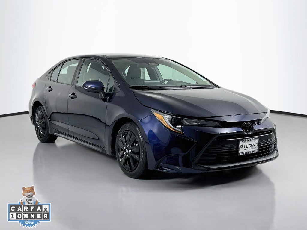 Used 2023 Toyota Corolla LE FWD image 4
