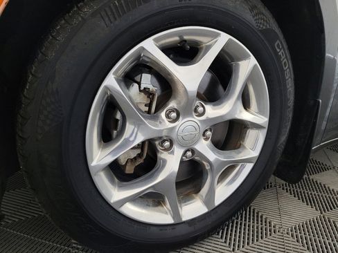 Used 2017 Chrysler Pacifica Limited FWD image 31