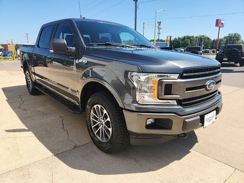 Used 2018 Ford F150 XLT w/ Equipment Group 302A Luxury AWD/4WD image 2