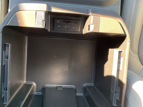 Used 2019 GMC Sierra 1500 SLT w/ SLT Premium Plus Package image 40