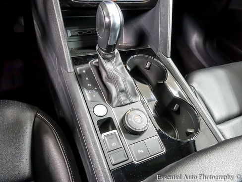 Used 2021 Volkswagen Atlas SEL image 21