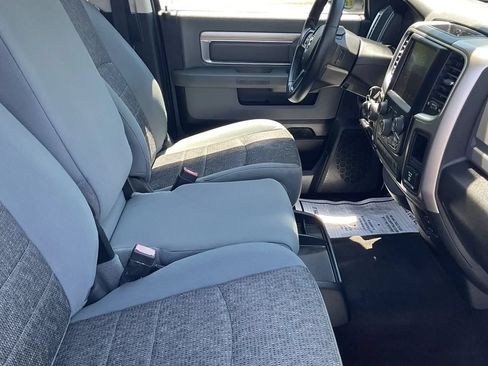 Used 2017 RAM 1500 Big Horn AWD/4WD image 42