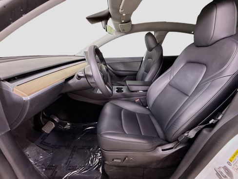 Used 2021 Tesla Model Y 2WD image 22