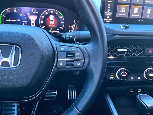 Used 2023 Honda Accord Sport image 25