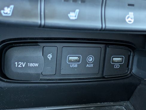 Used 2019 Hyundai Santa Fe FWD image 24