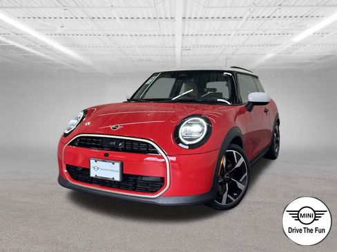 Certified 2025 MINI Cooper 2-Door Hardtop image 1