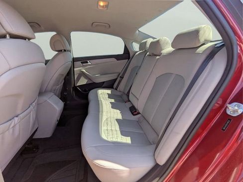 Used 2015 Hyundai Sonata SE FWD image 10