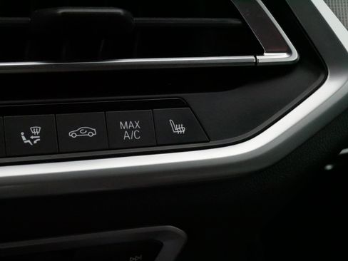 Used 2023 BMW X5 xDrive40i w/ Climate Comfort Package AWD/4WD image 35