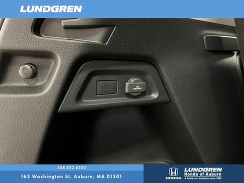 New 2025 Honda Pilot EX-L image 28
