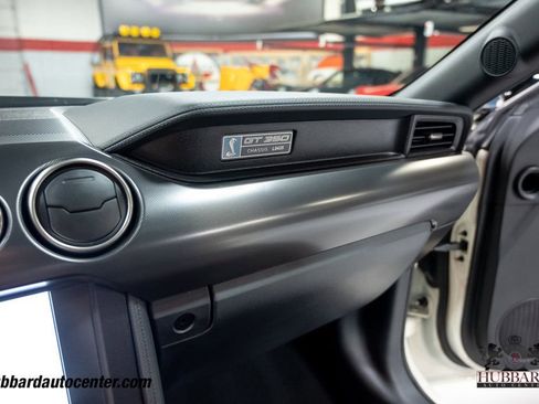 Used 2020 Ford Mustang Shelby GT350 w/ Technology Package RWD image 24