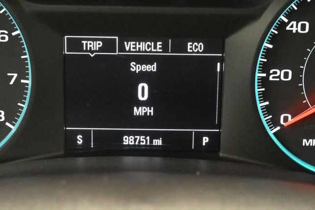 Used 2018 Chevrolet Equinox LT FWD image 36