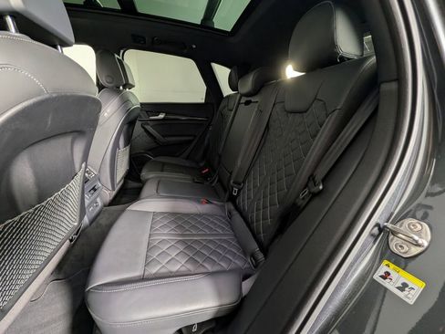 Used 2024 Audi SQ5 Prestige image 24