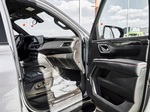 Used 2021 Chevrolet Tahoe RST AWD/4WD image 10