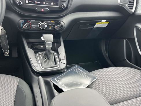 New 2025 Kia Soul LX image 16