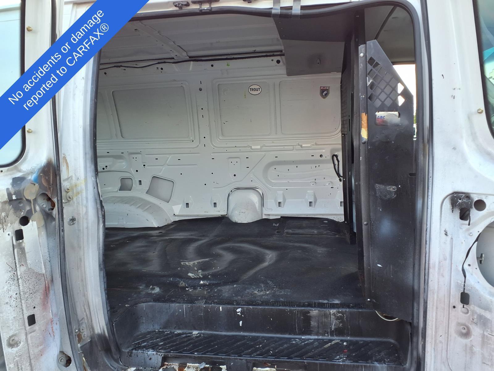Used 2005 Ford E-150 and Econoline 150 RWD image 11