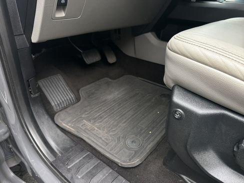 Used 2018 Ford F150 XL w/ Equipment Group 101A Mid AWD/4WD image 17