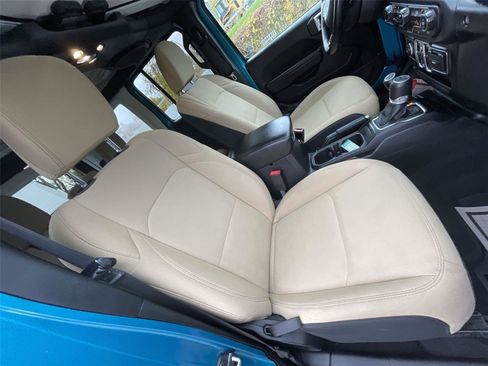 Used 2020 Jeep Wrangler Unlimited Sport image 20