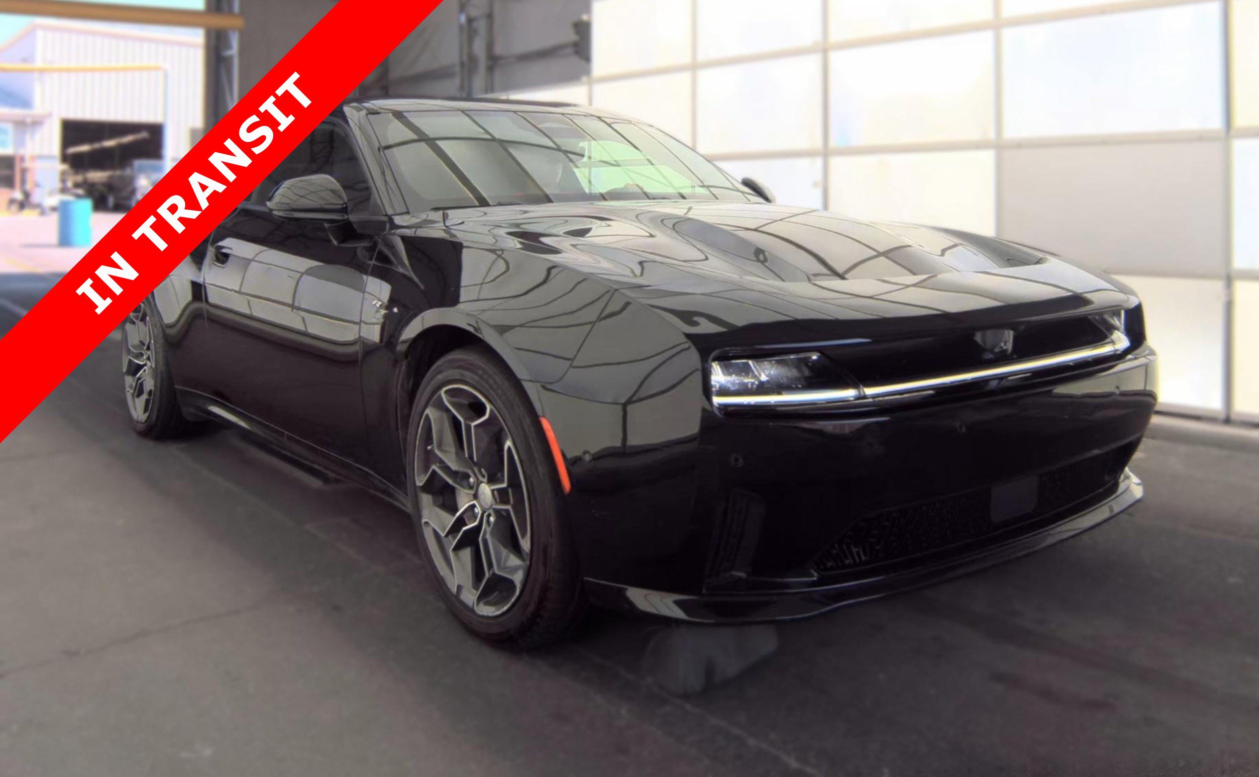 Used 2025 Dodge Charger Daytona R/T w/ Plus Group AWD/4WD image 3
