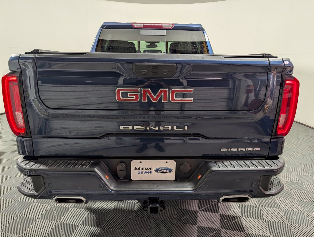 Used 2022 GMC Sierra 1500 Denali w/ Denali Premium Package AWD/4WD image 7