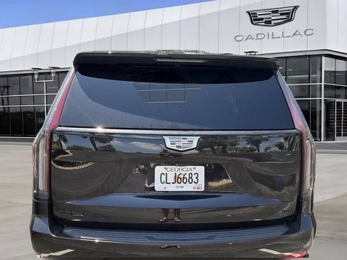 Certified 2022 Cadillac Escalade Sport w/ Touring Package AWD/4WD image 9