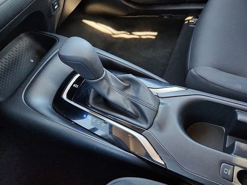 Used 2024 Toyota Corolla LE image 12