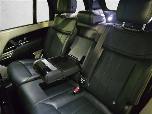 Certified 2023 Land Rover Range Rover Long Wheelbase SE AWD/4WD image 14