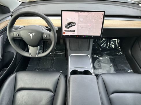 Used 2022 Tesla Model 3 Long Range image 13