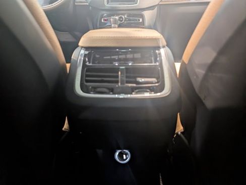 Used 2019 Volvo XC90 T6 Momentum w/ Protection Package Premier image 27