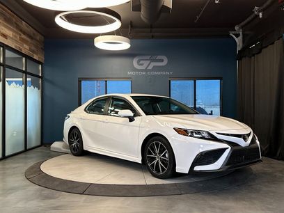 Used 2022 Toyota Camry SE