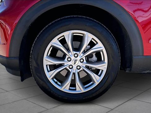 Used 2023 Ford Explorer XLT w/ Equipment Group 202A image 11