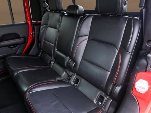 Used 2021 Jeep Gladiator Rubicon image 24