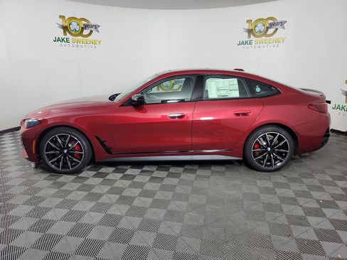 New 2026 BMW 430i xDrive w/ M Sport Package AWD/4WD image 4