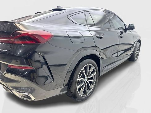 Used 2023 BMW X6 xDrive40i w/ M Sport Package AWD/4WD image 13