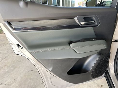 New 2026 GMC Terrain AT4 w/ Convenience Package III AWD/4WD image 28