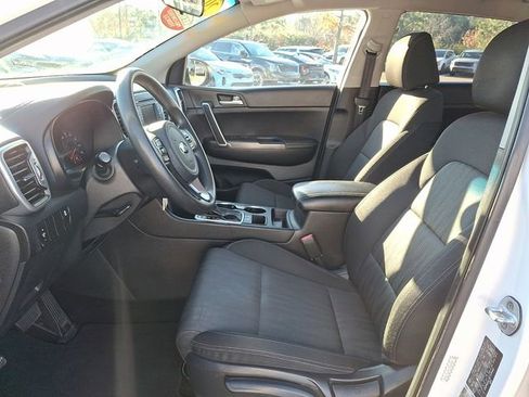 Used 2019 Kia Sportage LX image 13