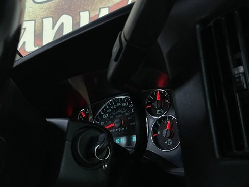 Used 2019 Chevrolet Express 3500 LS w/ Cold Climate Package image 24