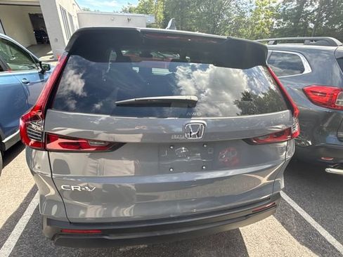 Used 2026 Honda CR-V EX image 3