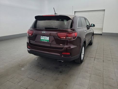 Used 2019 Kia Sorento AWD image 7