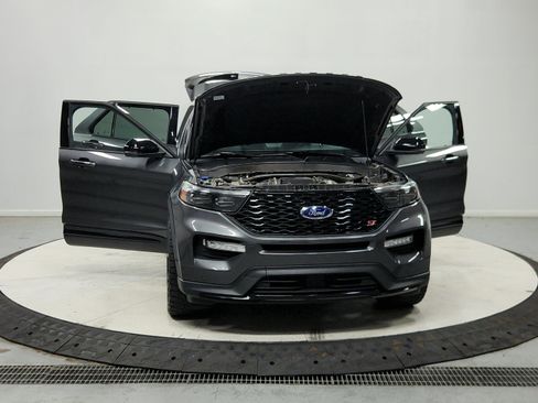 Used 2020 Ford Explorer ST w/ ST Street Pack AWD/4WD image 11