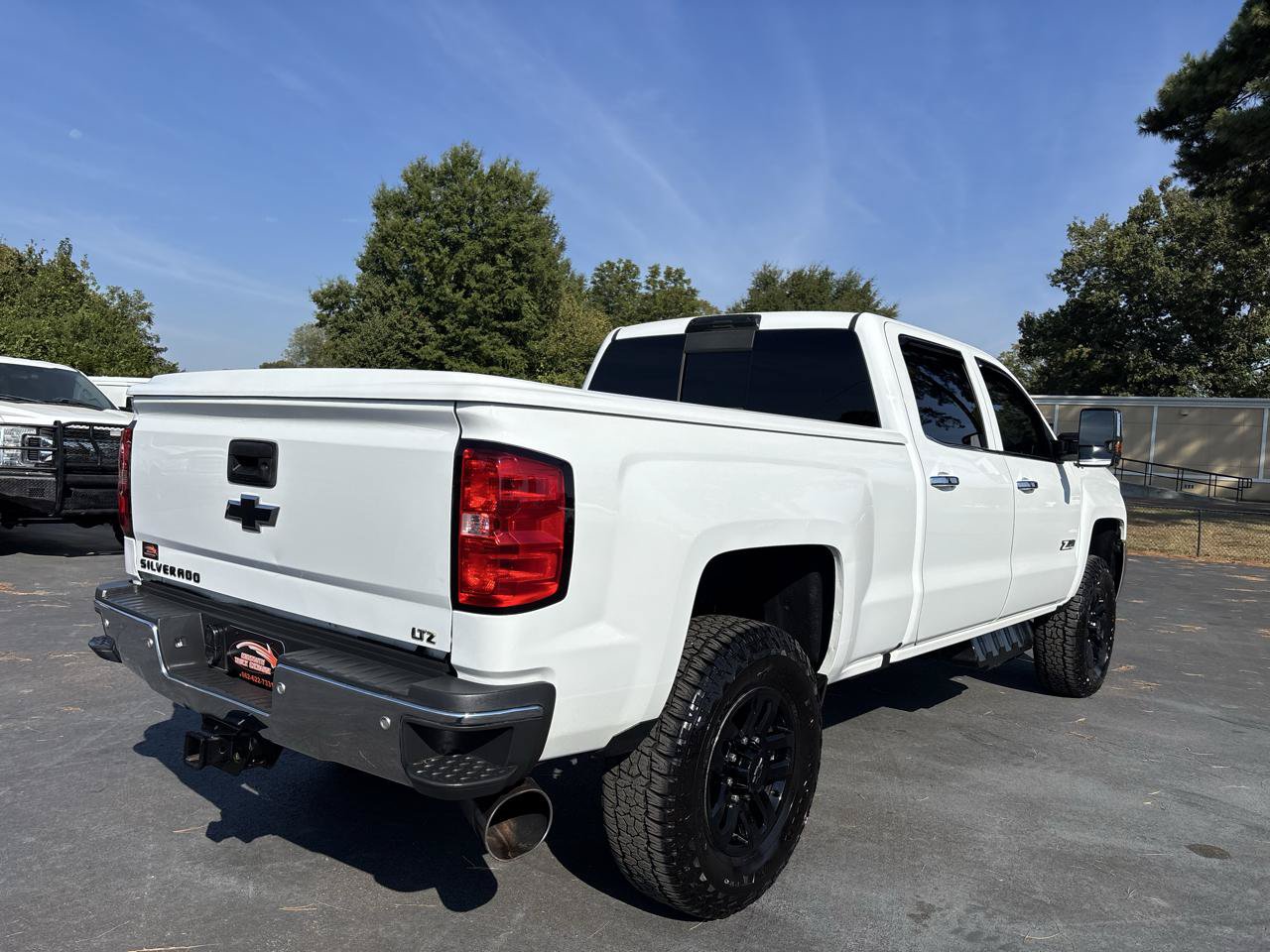 Used 2018 Chevrolet Silverado 2500 LTZ w/ Duramax Plus Package AWD/4WD image 8