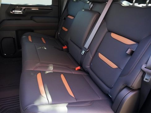 New 2026 GMC Sierra 2500 AT4 w/ AT4 Premium Plus Package image 20