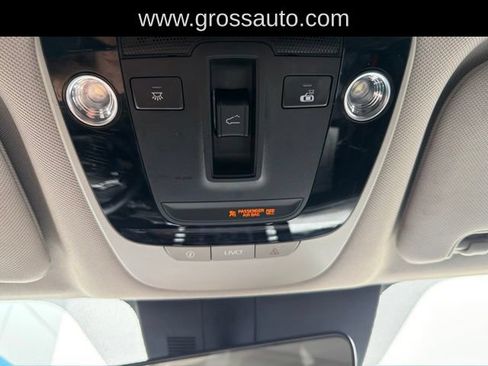 Used 2021 Kia Sorento S w/ Panoramic Sunroof Package FWD image 27