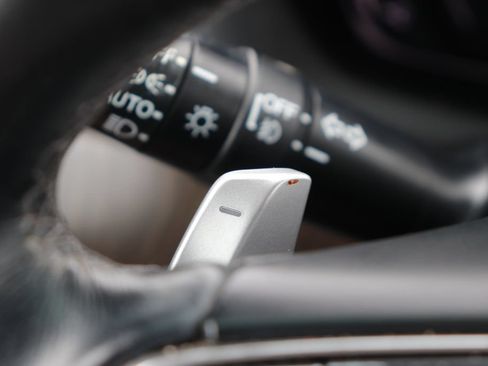 Used 2018 Honda Accord Touring image 21